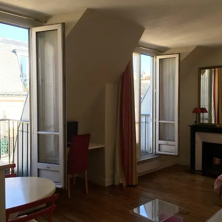 Balconies - Ile Saint-louis