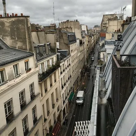 Balconies - Ile Saint-louis *